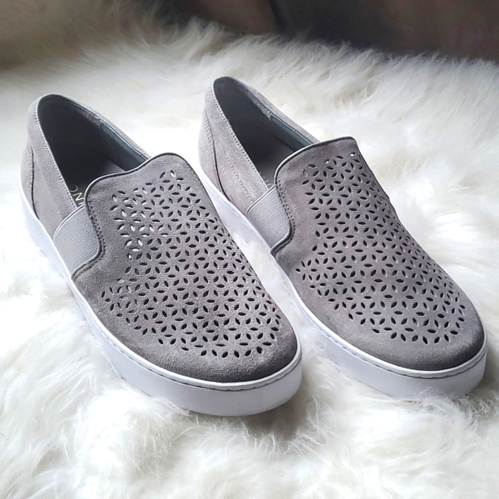 Vionic Kani Light Gray Suede shoes